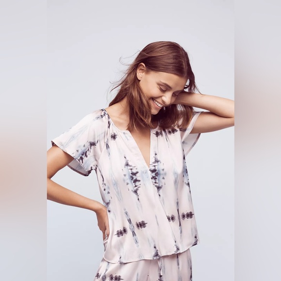 Anthropologie Other - Anthropologie Lilka Watercolor Dreams Satin Sleep Top Size XL